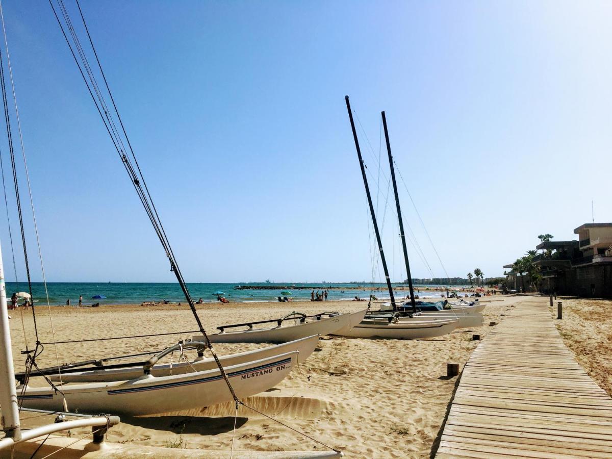 Piso Vacacional Con Piscina En Benicassim Apartment Ngoại thất bức ảnh