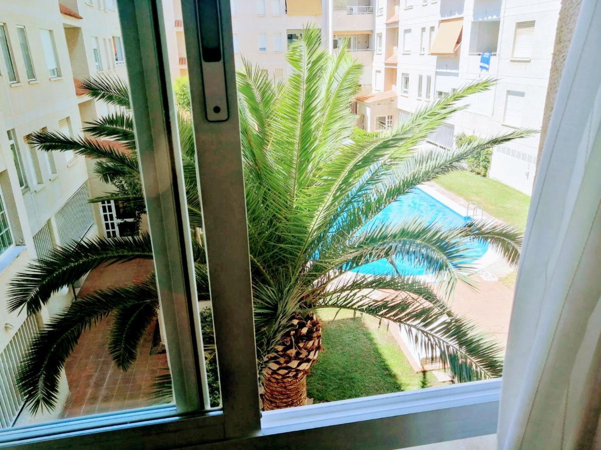 Piso Vacacional Con Piscina En Benicassim Apartment Ngoại thất bức ảnh